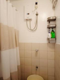 HelloQC Fairview - Comfy home near S&R & Kingdom Hall - Manila - 5