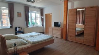 Alte Dorfschule am Elberadweg - - 7