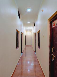 The Akash paying guest house - Ayodhya - 3