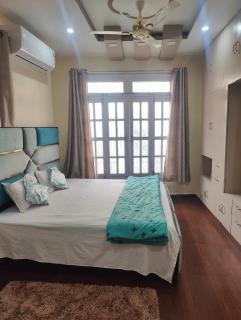 Akhand Bhawan Homestay 2BHK Apartment - Varanasi - 7