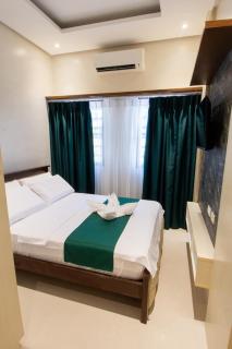 White Sand Bar Inn - 3