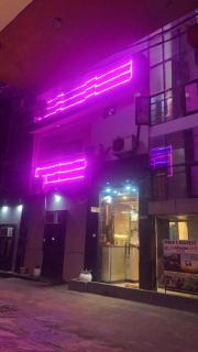 The Royal Respite - Open Rooftop Cafe - 5