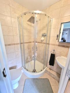 Luxurious and Tranquil Stay by the River - Cardiff - 6