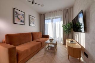 Beżowy Apartament Sun Seasons 24 w Świeradowie Zdroju z Parkingiem by Noclegi Renters - Świeradów-Zdrój - 3