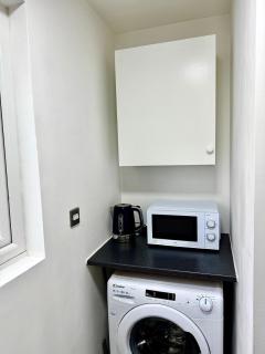 1 Bed Brand New Apartment in MK - Great Linford - 8