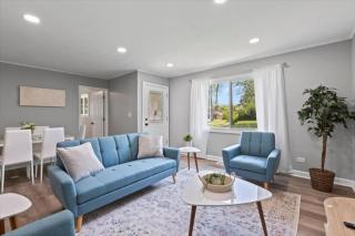 3BR Gem in Wheeling - Wheeling - 9