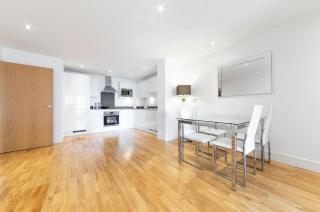 Stylish 1-Bedroom Apartment Near Canary Wharf, O2 Arena & ExCel - Excellent Transport Links - Londra - 8