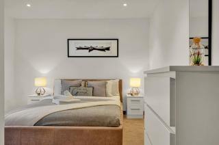 Stylish 1-Bedroom Apartment Near Canary Wharf, O2 Arena & ExCel - Excellent Transport Links - Londra - 6