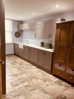 Central Beverley 4-Bedroom Townhouse - Beverley - 1
