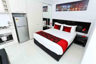 Discover Comfort CBD Studio Balcony Pool Gym Sauna - 8