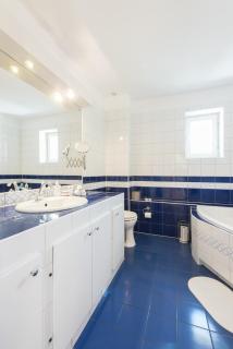 Charming Rustic Old Town Apartment - Krakow - 9