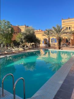 Hotel Kasbah le Touareg - Merzouga - 0