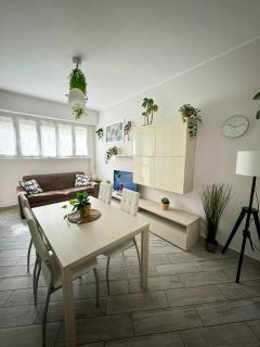 Home In Town - Fiera Milano City near San Siro Stadium - Milan - 2