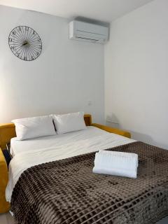 Studio neuf avec acces piscine - 3