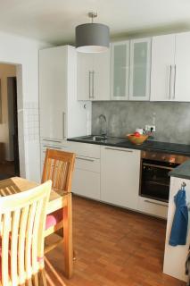 Grömitz, Stiegkamp 3, Whg 2 - große Wohnung mit Balkon, 2 SZ, Nähe Yachthafen und Strand, inkl WLAN - Grömitz - 4