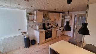 Bergstrasse - - 7