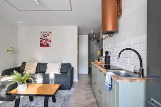 Nordic Apartment 2 bedrooms and AC, Center - Warsaw - 5