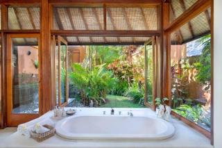 Villa Bunga Wangi, 3 bedrooms, Canggu, Bali style - Canggu - 2