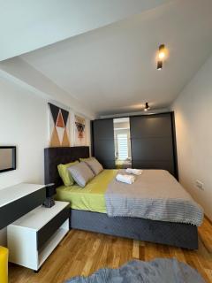 Metro Luxe Apartment - Escópia - 5