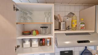 Bergstrasse - - 6