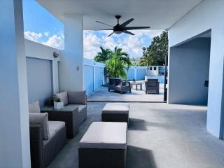 Beautiful and large with private pool with solar panels - Coamo - 9