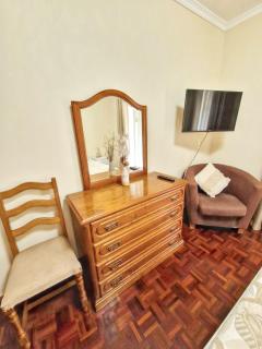 Charming Apartment in Funchal with Balcony and View - Funchal - 4