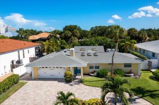 Luxe Siesta Key Home Pool Hot Tub Near Beach - 5