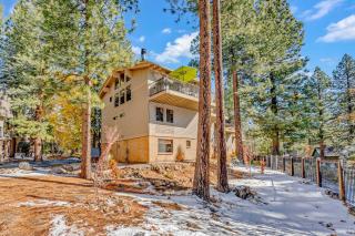 3-Level Incline Village Retreat with Fireplace - Incline Village - 6