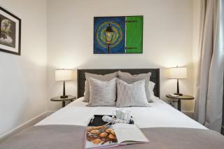 Saint Claude Stunner - New Orleans - 3