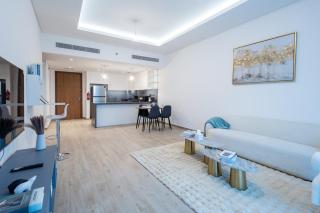 Luxe 1BR in Citywalk with Pool Balcony & More - 4