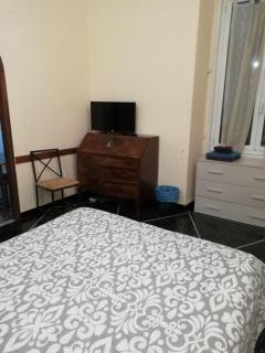 Comfortable one bedroom apartment with parking space in the center of Genoa - Genova - 3