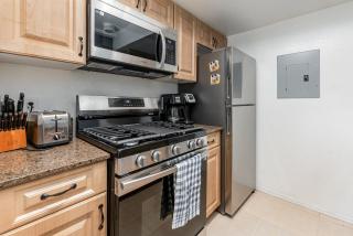 Family Home w/ Pool & Water Views, Near Disney - 2