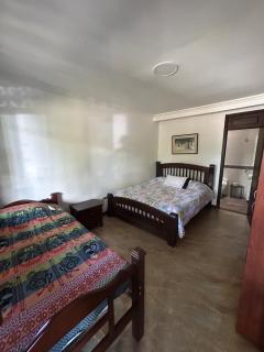 Casa en Armenia con Piscina muy cerca al Parque del Café - 6