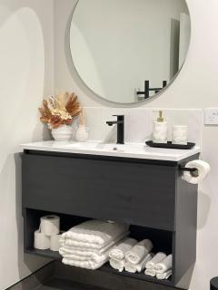 The Remarkable Guesthouse - - 2