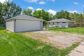 Lake Zurich Home with fast Wi-Fi - 1