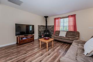 Cozy Cottage In Miller Lake - Miller Lake - 5