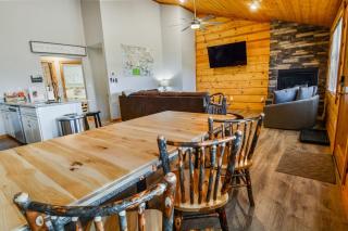 Slippery Slope Cabin at Deep Creek Lake / Wisp Mountain (3 BR) - McHenry - 2