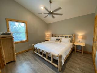 Slippery Slope Cabin at Deep Creek Lake / Wisp Mountain (3 BR) - McHenry - 5