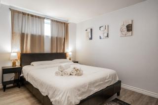 Modern & Spacious 2BR 2BA Suite All Amenities Included - Brampton - 9