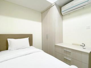 Well Furnished and Cozy 2BR Pollux Chadstone Apartment By Travelio - 5