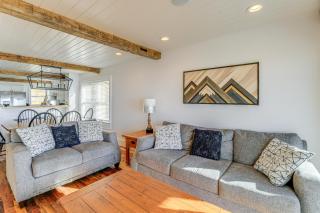 2 Mi to Beech Mtn Fully Remodeled Condo with Patio! - Beech Mountain - 5