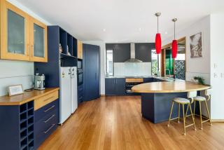Shelly Oceanfront Estate - Caloundra - 1