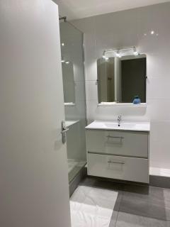 Beachfront apartment - - 4