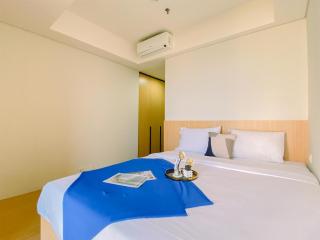 Good Place and Modern 1BR Gold Coast Apartment By Travelio - 9