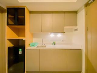 Good Place and Modern 1BR Gold Coast Apartment By Travelio - 1