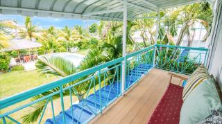 Spacious villa with sea view in Trou D'Eau Douce - 1