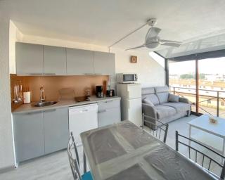 Appartement moderne au Grau-du-Roi de 32 m² avec piscine partagée - Le Grau-du-Roi - 0