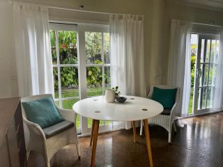 Surfers Palace Torquay 1 min walk to beach - Torquay - 3