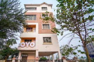 Hotel O Urban Village Guest House - 1