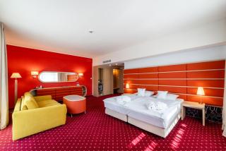 Grape Town Hotel - Park79 - 3